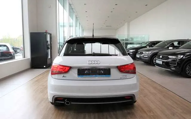 Audi A1 SPORTBACK 1.TFSI*GPS*S-LINE*TOPWAGEN & PRIJS !!! Image 8